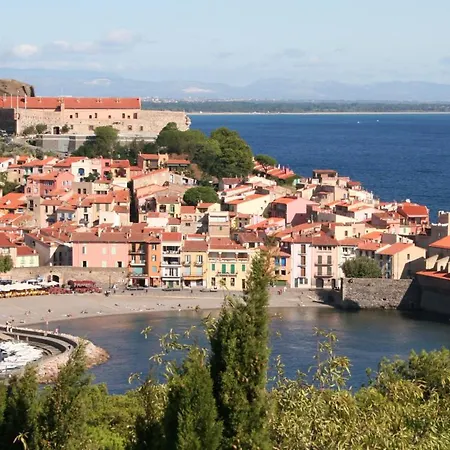 Vvf Villages « Les Portes Du Roussillon »